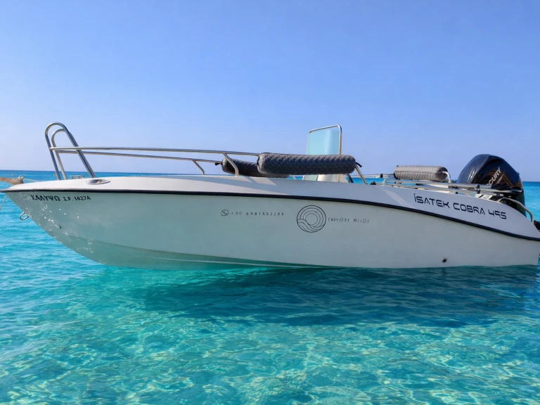 Motorboot mit oder ohne Skipper Isatek Cobra mieten in Mílos