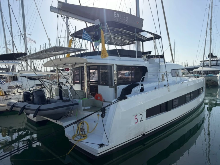 Bali Bali 5.2 mieten Álimos