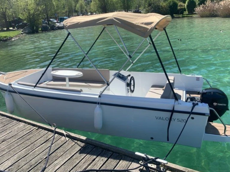 Vermietung Motorboot Valory mit Führerschein