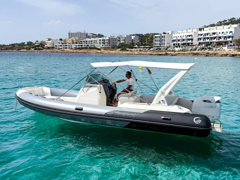 Schlauchboot mieten in Sant Antoni de Portmany - Capelli Tempest 800