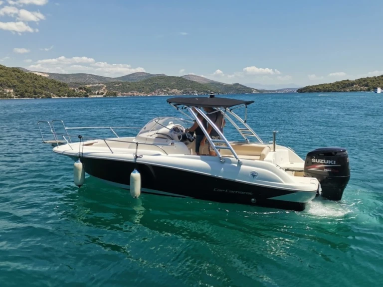 Motorboot mieten in Les Issambres - Jeanneau Jeanneau cap camarat 715