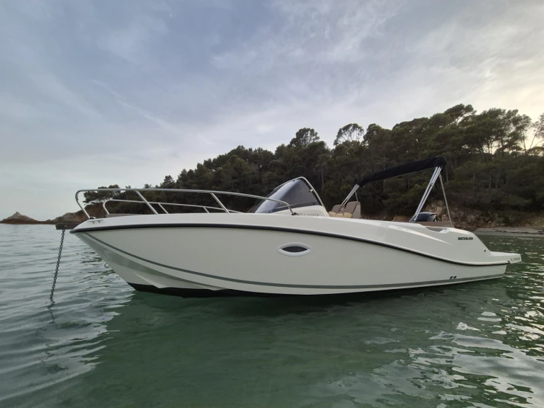 Motorboot mit oder ohne Skipper Quicksilver mieten in La Londe-les-Maures