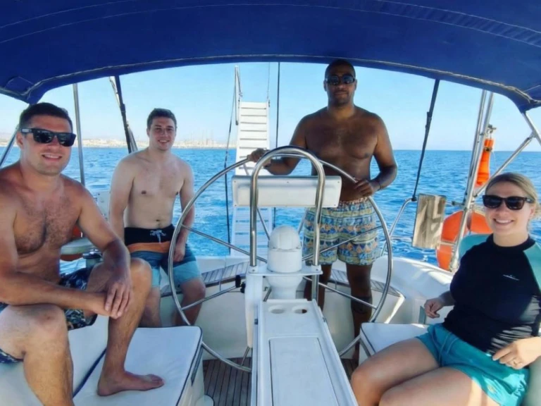 Ein Dufour Dufour 45 Classic mieten in Rhodos