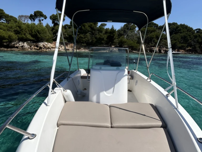 Ein Aquamar Aquamar 17 mieten in Antibes