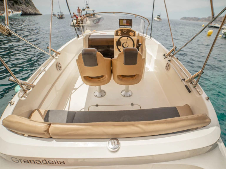 Boot mieten Oliva günstig 620