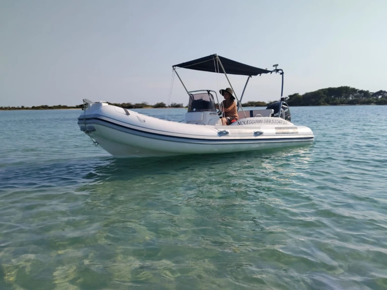 Schlauchboot mieten in Porto Cesareo zum besten Preis
