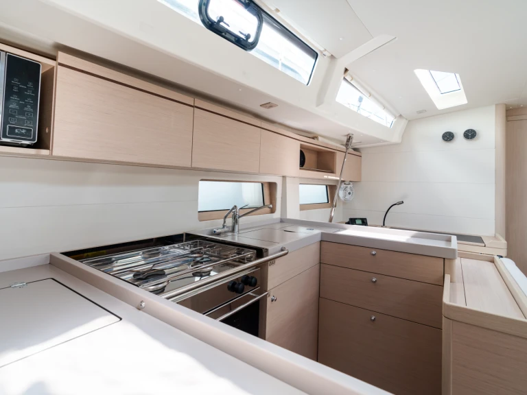 Bénéteau Oceanis 51.1 mieten Castellammare del Golfo