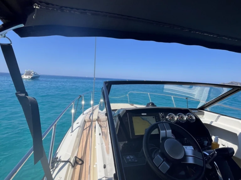 Vermietung Motorboot Quicksilver mit Führerschein