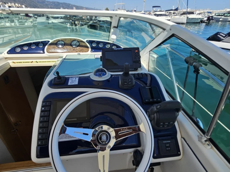 Motorboot mit oder ohne Skipper Fairline mieten in Puerto Banús