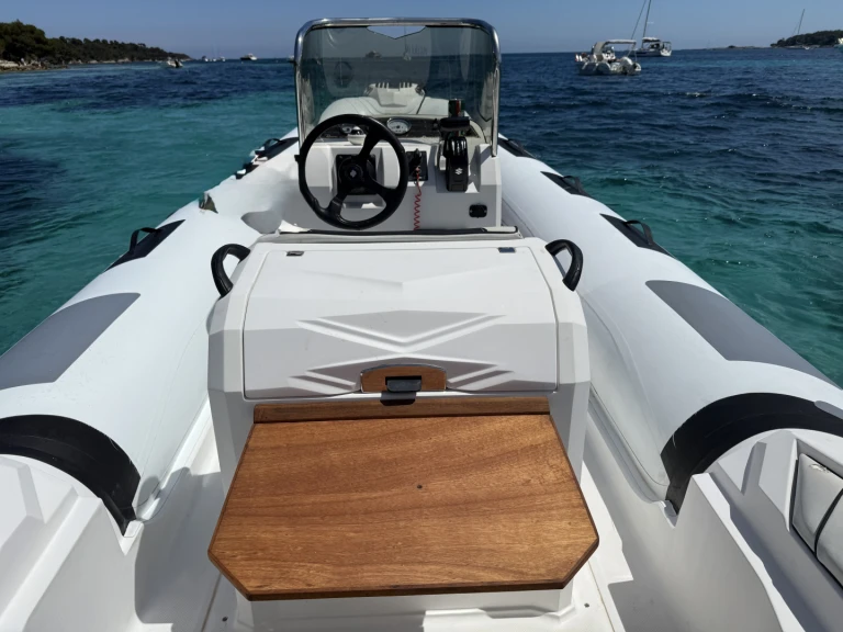 Bootsverleih Ranieri Cayman 21 Sport Mandelieu-la-Napoule Samboat