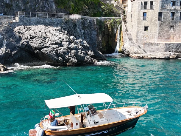 Bootsverleih Fratelli Aprea Sorrento 7,50 open cruise Amalfi Samboat