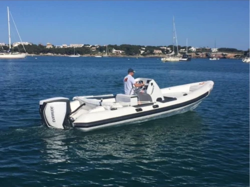 Schlauchboot mieten in Spanien zum besten Preis