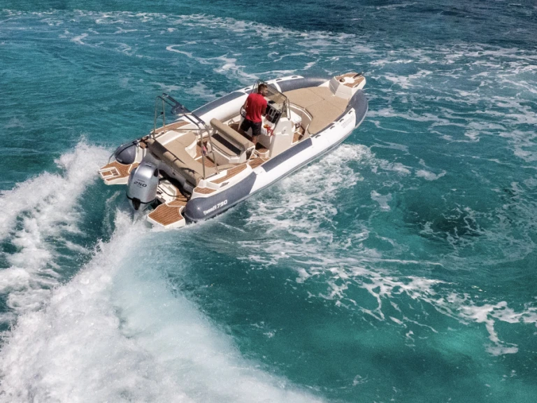 Schlauchboot mieten in Hvar - Marlin Boat 790 Pro Dynamic