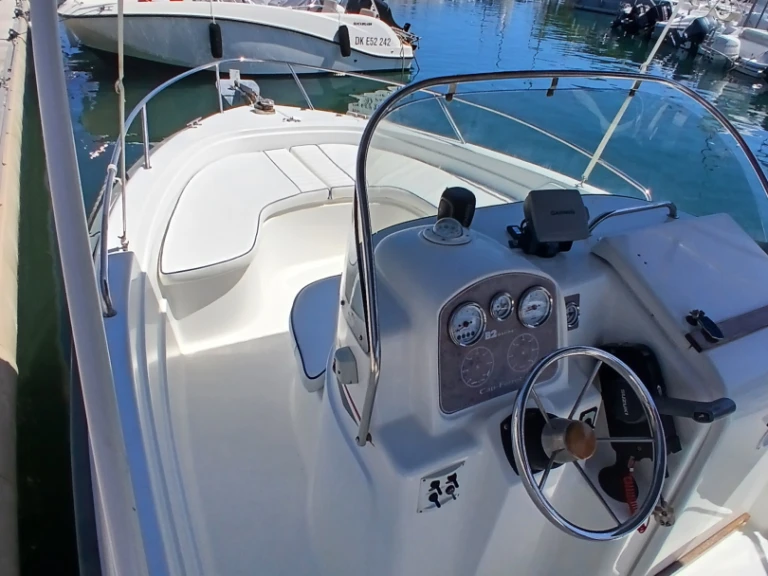 Vermietung Motorboot Bénéteau mit Führerschein