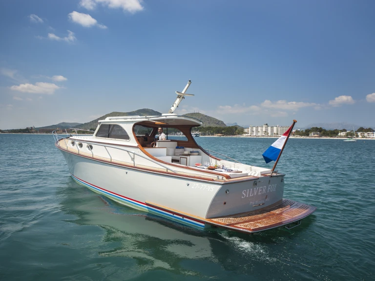 Hinckley Talaria  mieten Port d'Alcudia