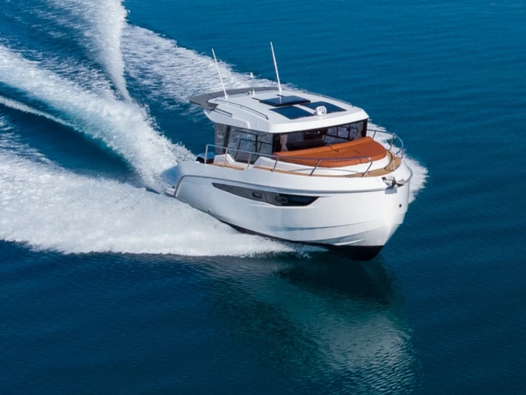 Advanced Yachts Kavi 9 mieten Split