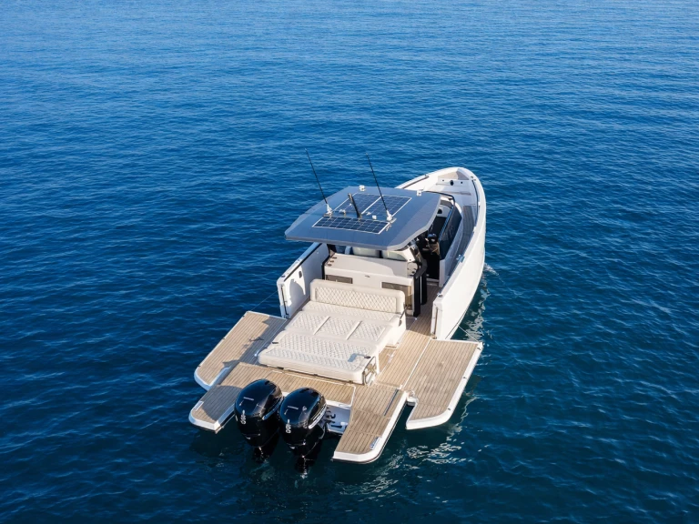 Virtue Yacht top one mieten Portisco
