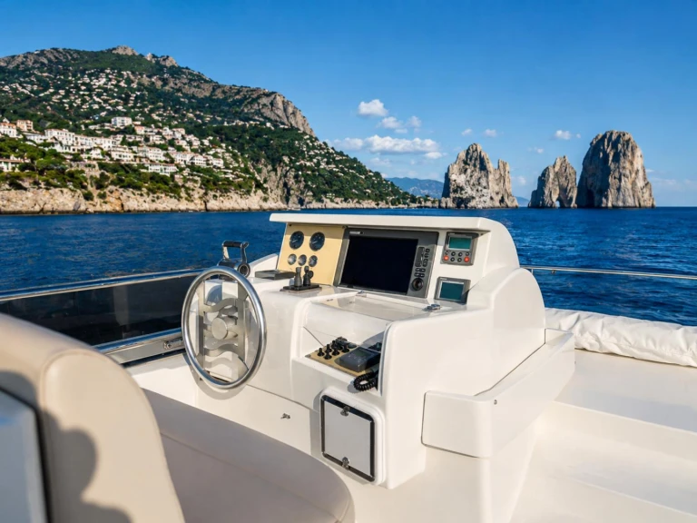 Yacht mit oder ohne Skipper Ferretti mieten in Castellammare di Stabia