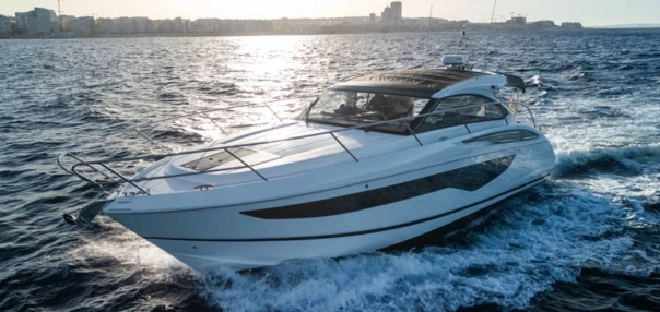 Motorboot mieten in Port de Sitges Aiguadolç - Princess Princess V40