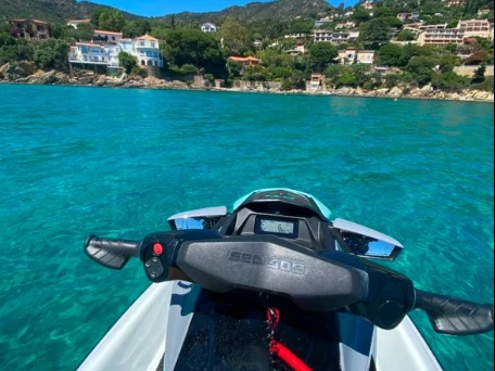 Sea-Doo GTI 130 mieten Bormes-les-Mimosas