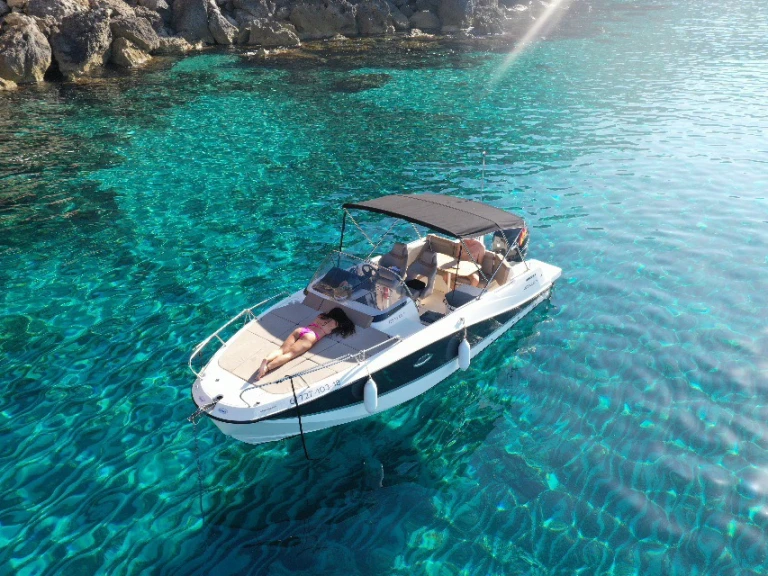 Bootsverleih Quicksilver Activ 755 Sundeck Mahón Samboat