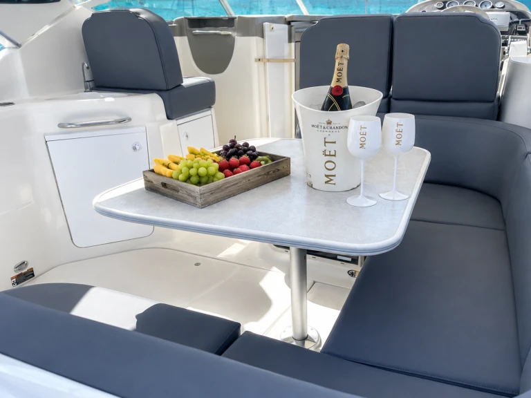 Bootsverleih Bayliner Bayliner Ciera Calp / Calpe Samboat