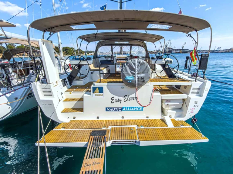 Boot mieten Pula günstig Dufour 470