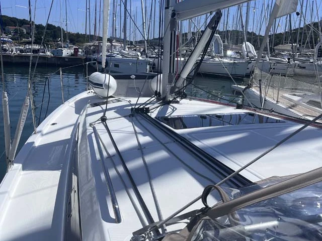 YachtCharter in Trogir - Jeanneau Sun Odyssey 410 auf SamBoat