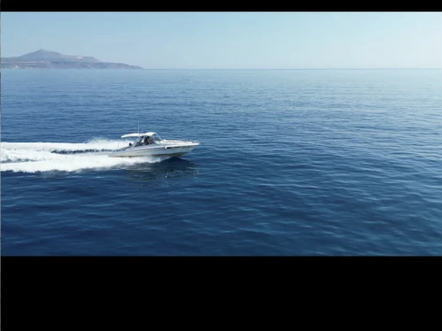 Motorboot mieten in Kalýves zum besten Preis