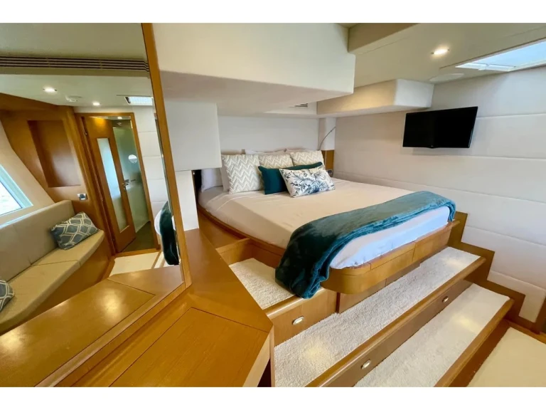 Katamaran mieten in Sant Antoni de Portmany -  Serenity 64 LUXE