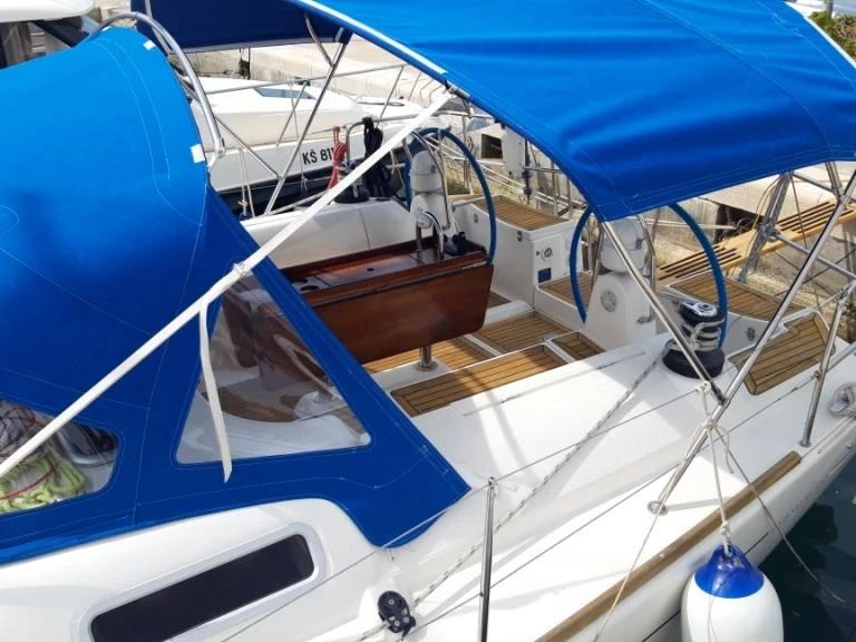 Segelboot mit oder ohne Skipper Dufour mieten in Split