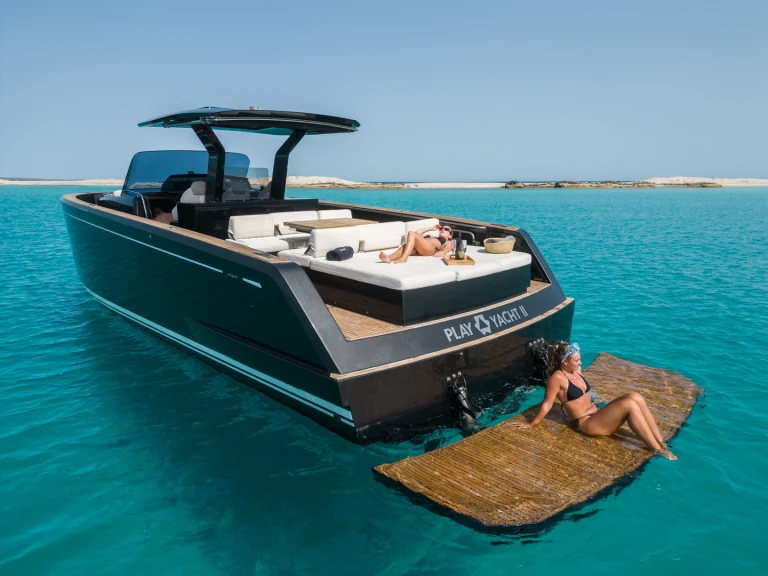 Motorboot mit oder ohne Skipper Pardo Yachts mieten in Ibiza Town