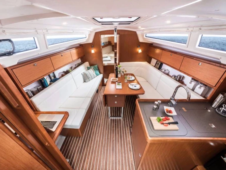 YachtCharter in Lefkáda - Bavaria Cruiser 34 auf SamBoat