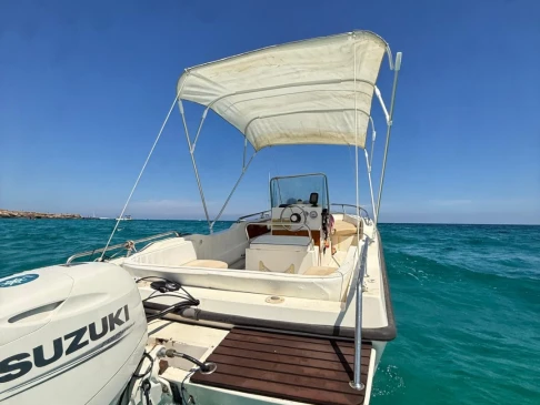 Motorboot mieten in Monopoli - Medi 520