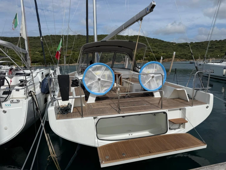 Segelboot mit oder ohne Skipper Bénéteau mieten in Furnari