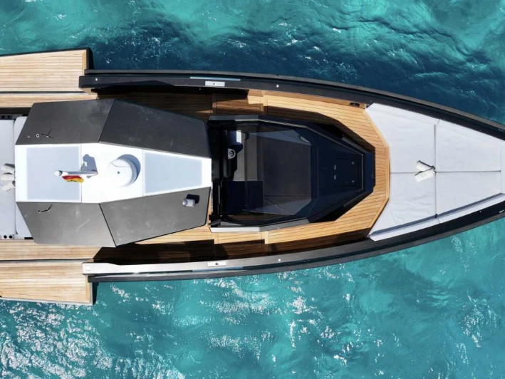 Ein WALLY YACHTS 48 mieten in Ibiza Town