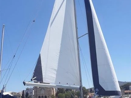 Bootsverleih Jeanneau Sun Odyssey 43 Níkiti Samboat
