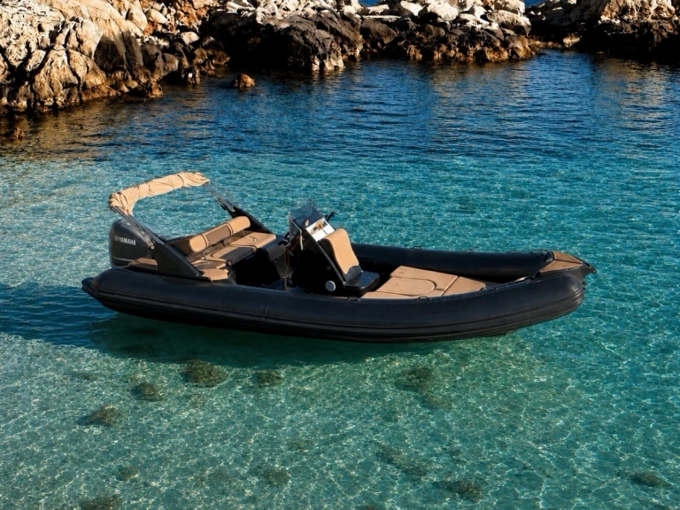 Vermietung Schlauchboot gomini mit Führerschein