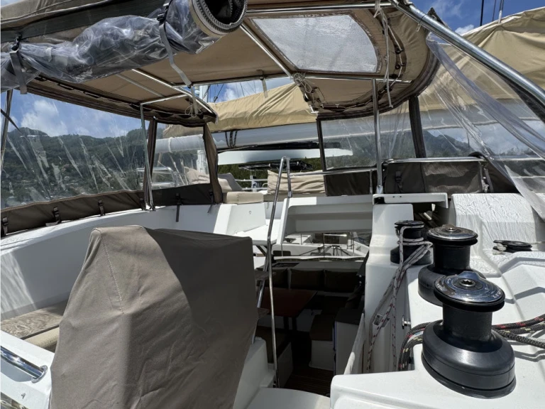 Bootsverleih Fountaine Pajot Saba 50 Mahé Samboat