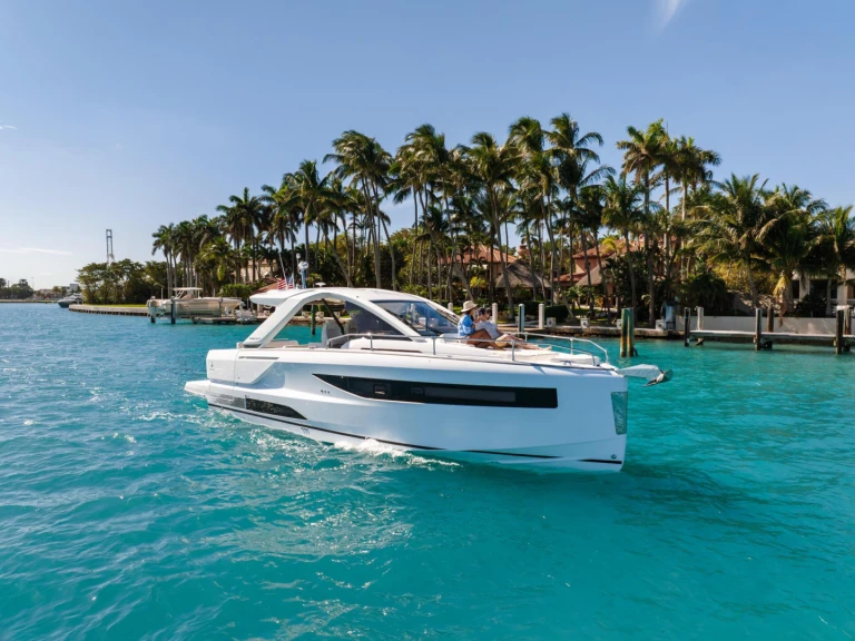 YachtCharter in Juan-les-Pins - Jeanneau DB/37 auf SamBoat