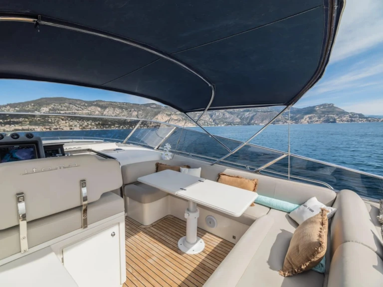 Vermietung Yacht Itama mit Führerschein
