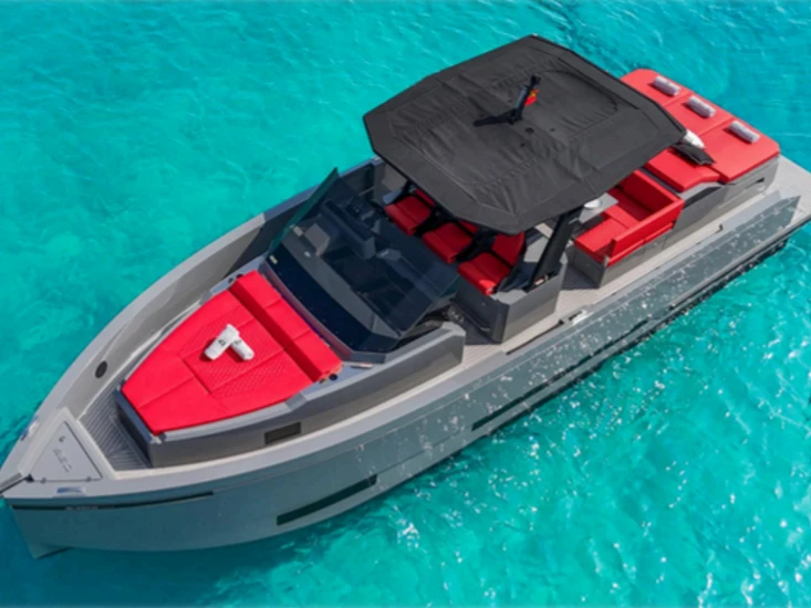 Motorboot mit oder ohne Skipper De Antonio mieten in Ibiza Town