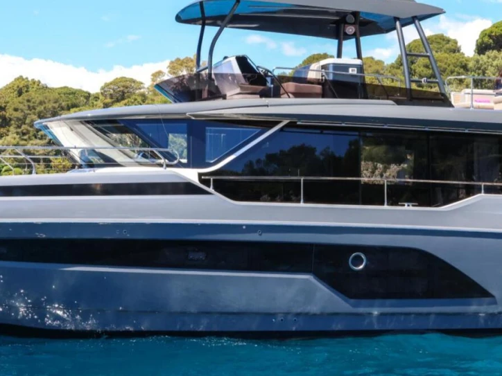 Yacht mieten in Juan-les-Pins zum besten Preis