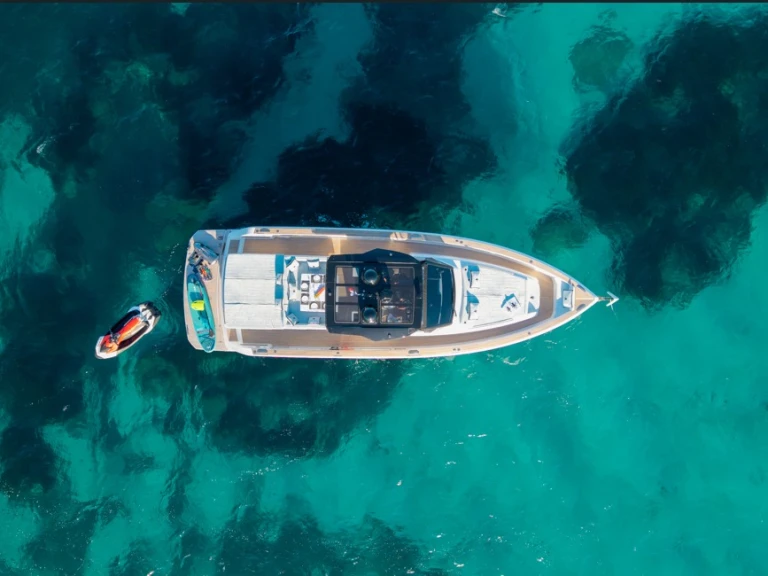 Ein Pardo Yachts Pardo 50 mieten in Frankreich