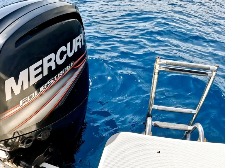 Vermietung Motorboot Quicksilver mit Führerschein