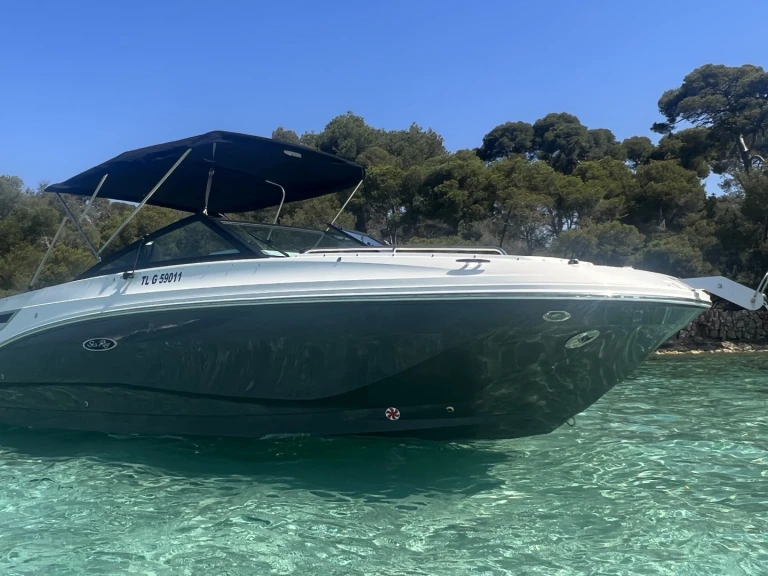 YachtCharter in Port Fréjus - Sea Ray  250 sdx auf SamBoat