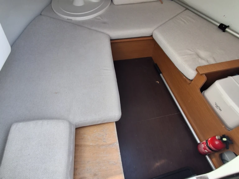 Motorboot mieten in Auray zum besten Preis