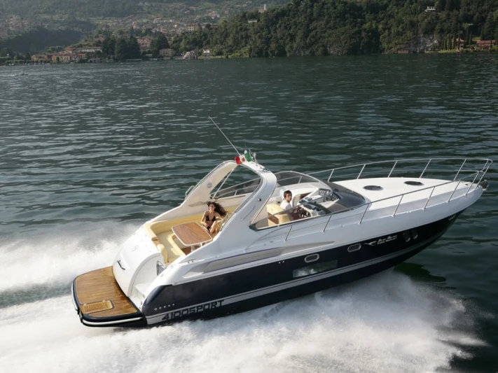 Motorboot mieten in Théoule-sur-Mer zum besten Preis