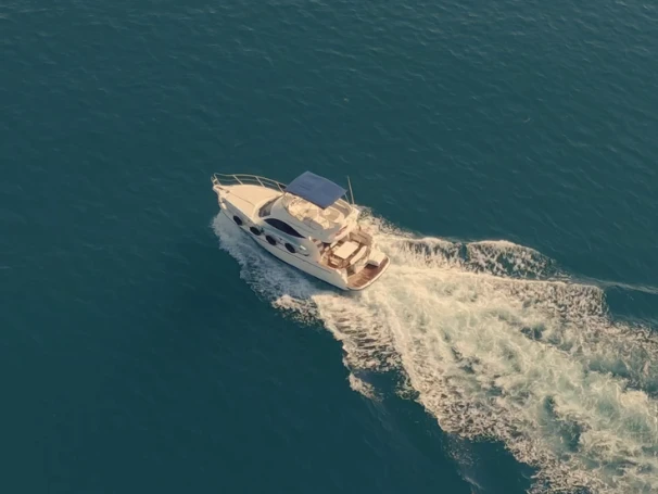 YachtCharter in Polignano a Mare - ASTINOR 36 fly auf SamBoat