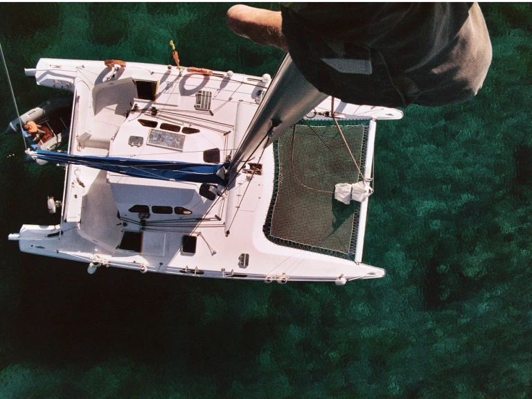 Ein Fountaine Pajot Louisiane mieten in Ajaccio